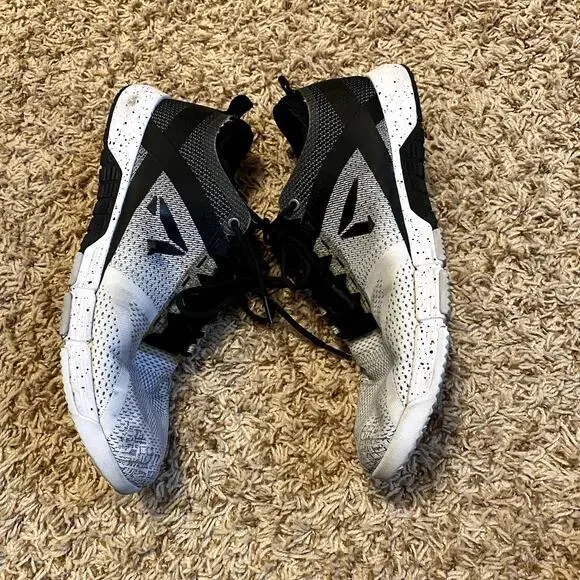 Reebok Womens 9.5 Crossfit Shoes Black White 9 1/2 Gym Workout Training Lifting - Picture 4 of 8